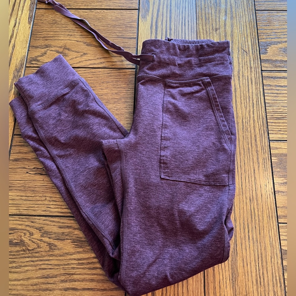 Aerie: Chill.Play.Move Leggings/ Joggers